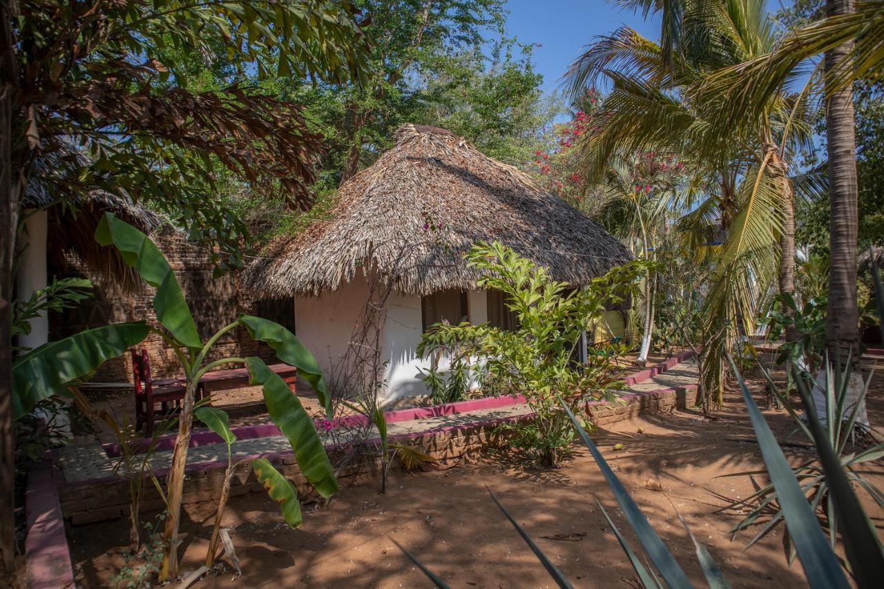 Hostal Shalom Пуерто-Ескондідо Екстер'єр фото