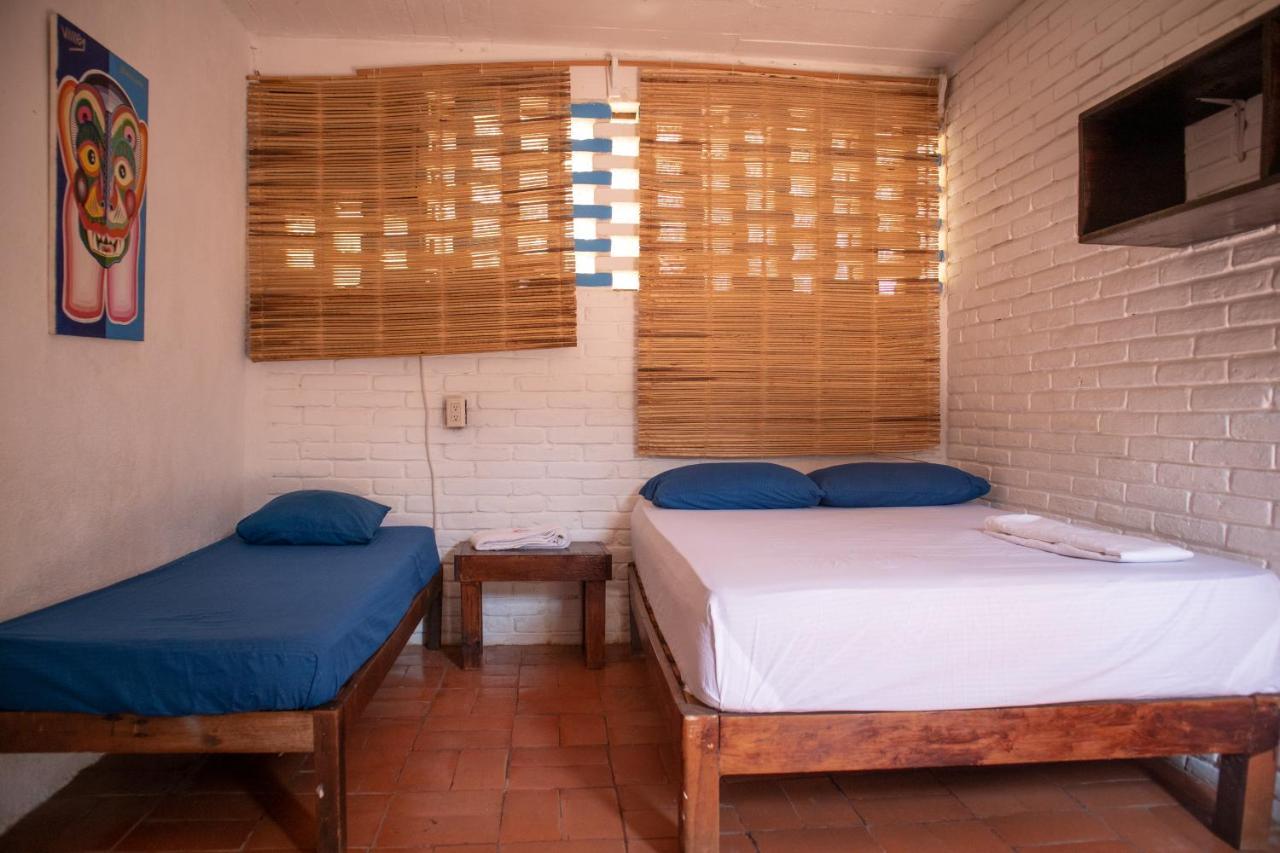 Hostal Shalom Пуерто-Ескондідо Екстер'єр фото